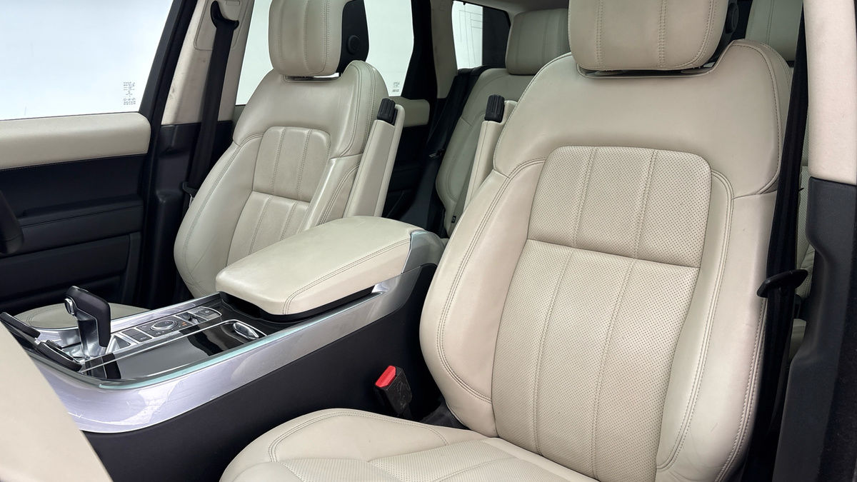 Land Rover Range Rover Sport Image 7