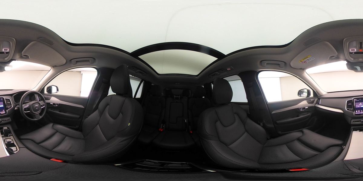 More views of Volvo XC90