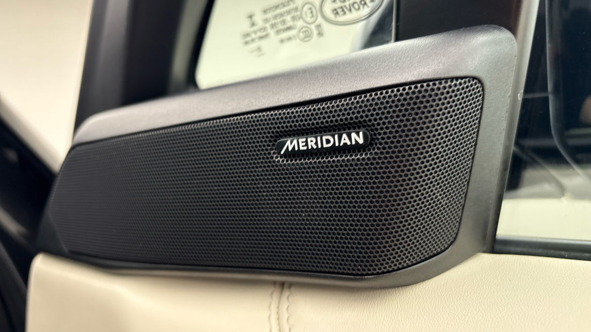 Land Rover Range Rover Image 25