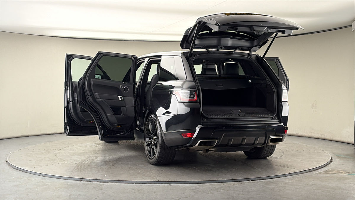 More views of Land Rover Range Rover Sport
