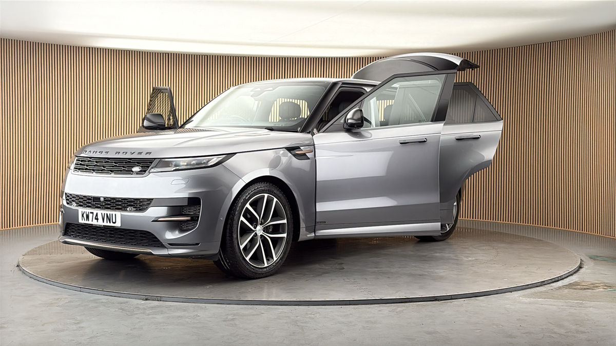 More views of Land Rover Range Rover Sport