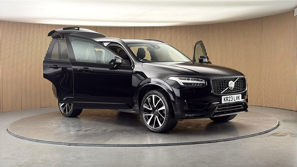 More views of Volvo XC90