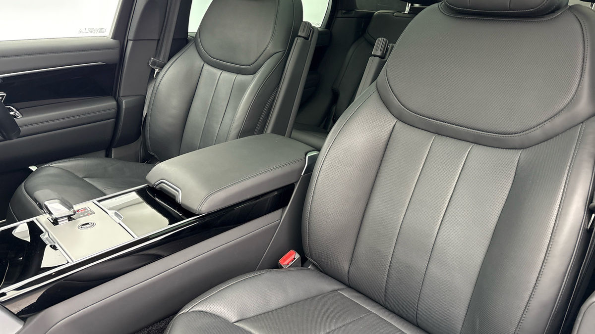 Land Rover Range Rover Image 7