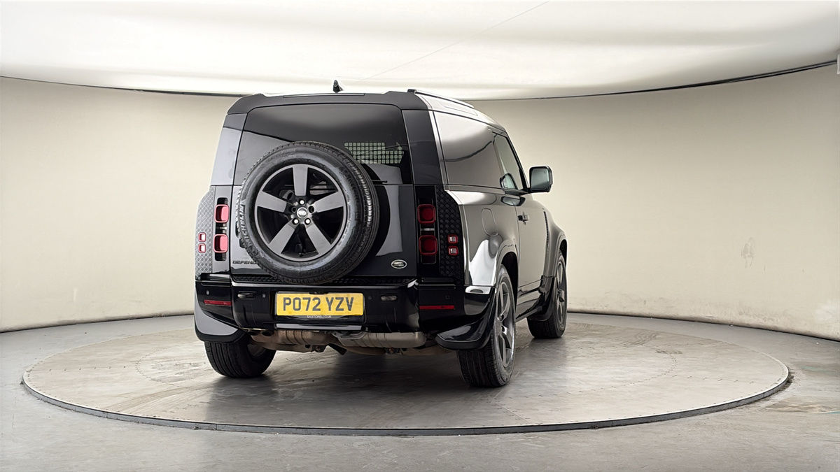 More views of Land Rover Defender 90