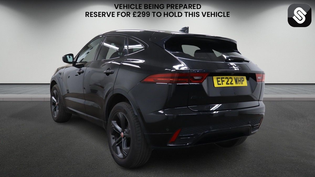 Jaguar E-PACE Image 3