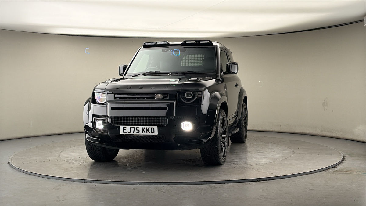 More views of Land Rover Defender 90