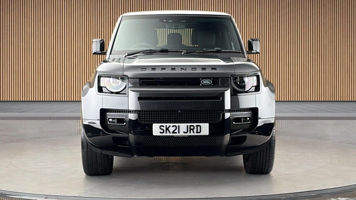 Land Rover Defender 90 Image 3
