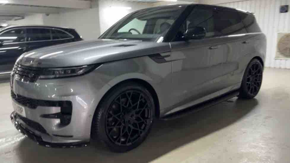 More views of Land Rover Range Rover Sport