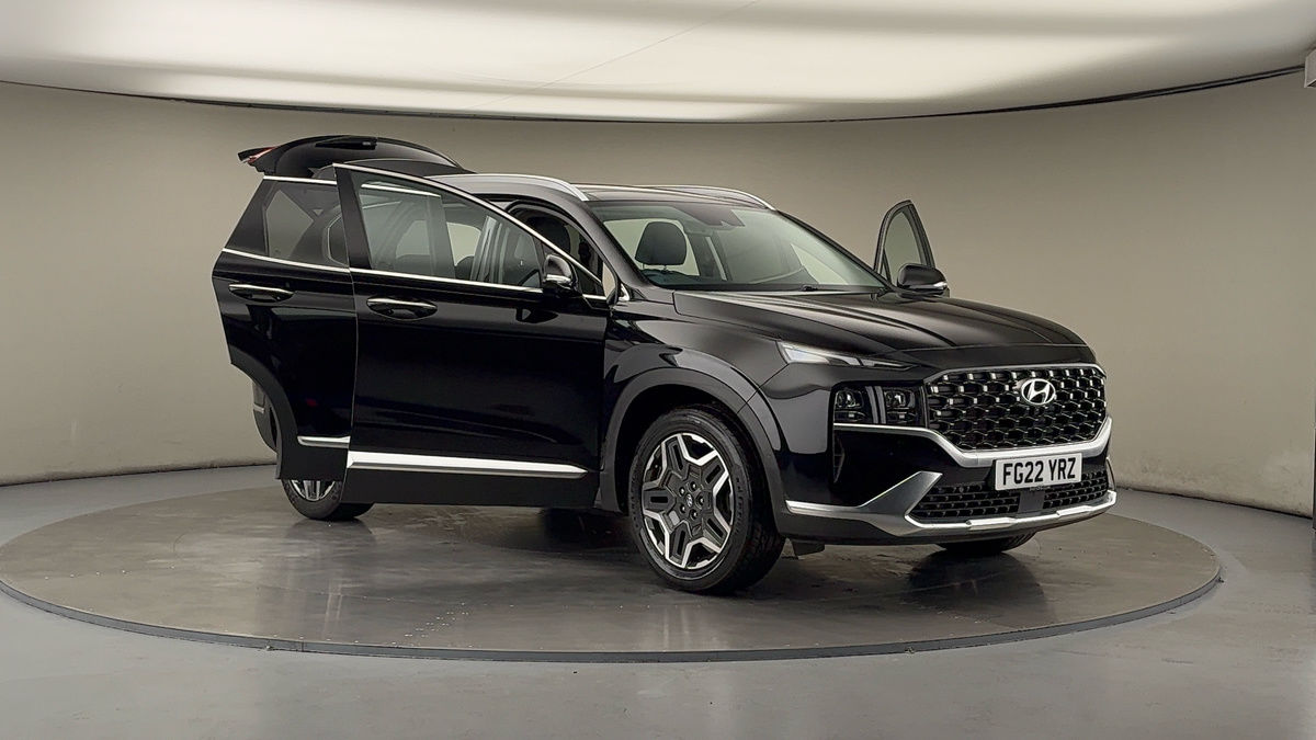 More views of Hyundai Santa Fe
