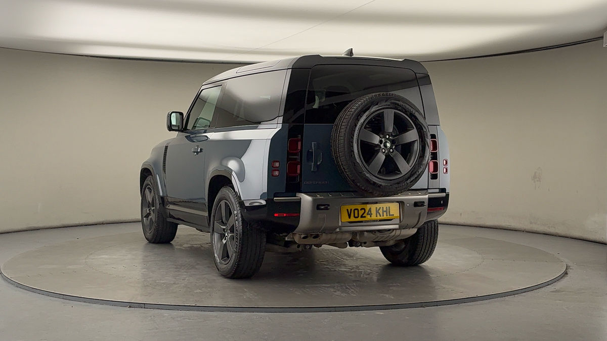 More views of Land Rover Defender 90