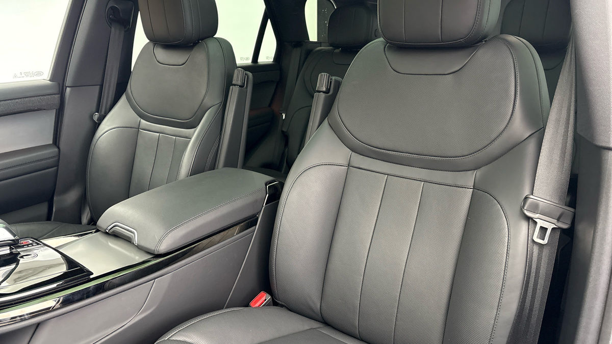 Land Rover Range Rover Sport Image 7