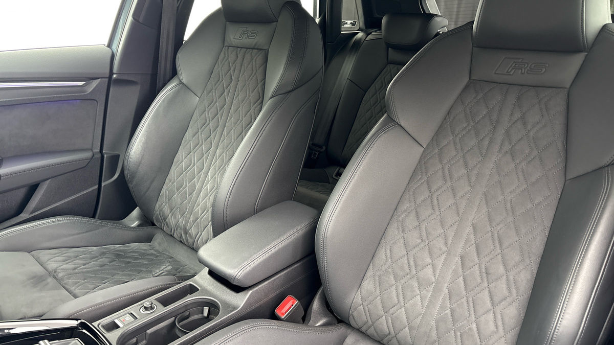 Audi RS3 Image 7