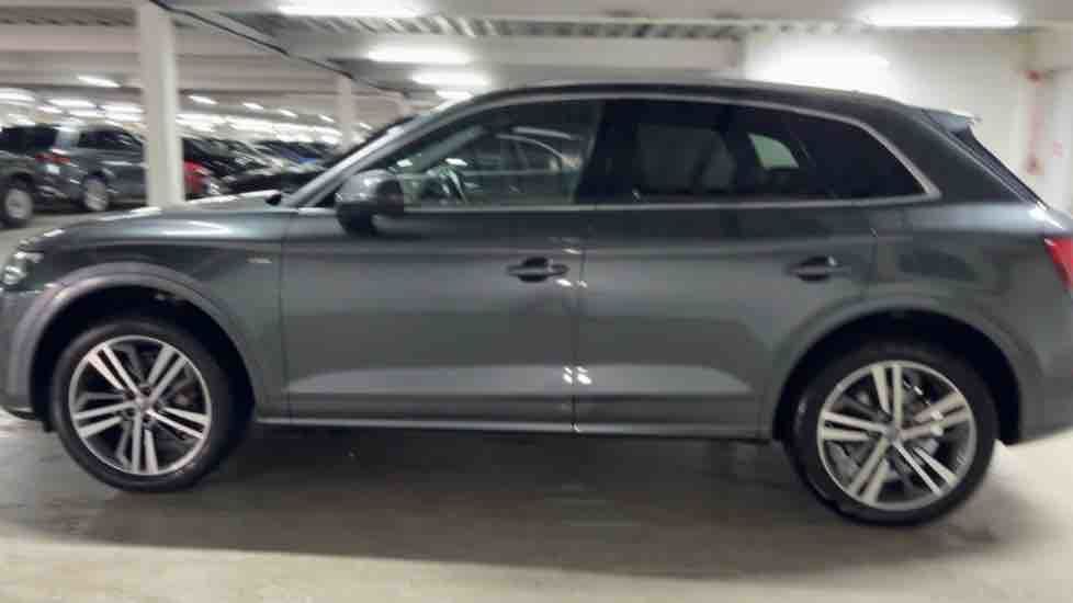 More views of Audi Q5