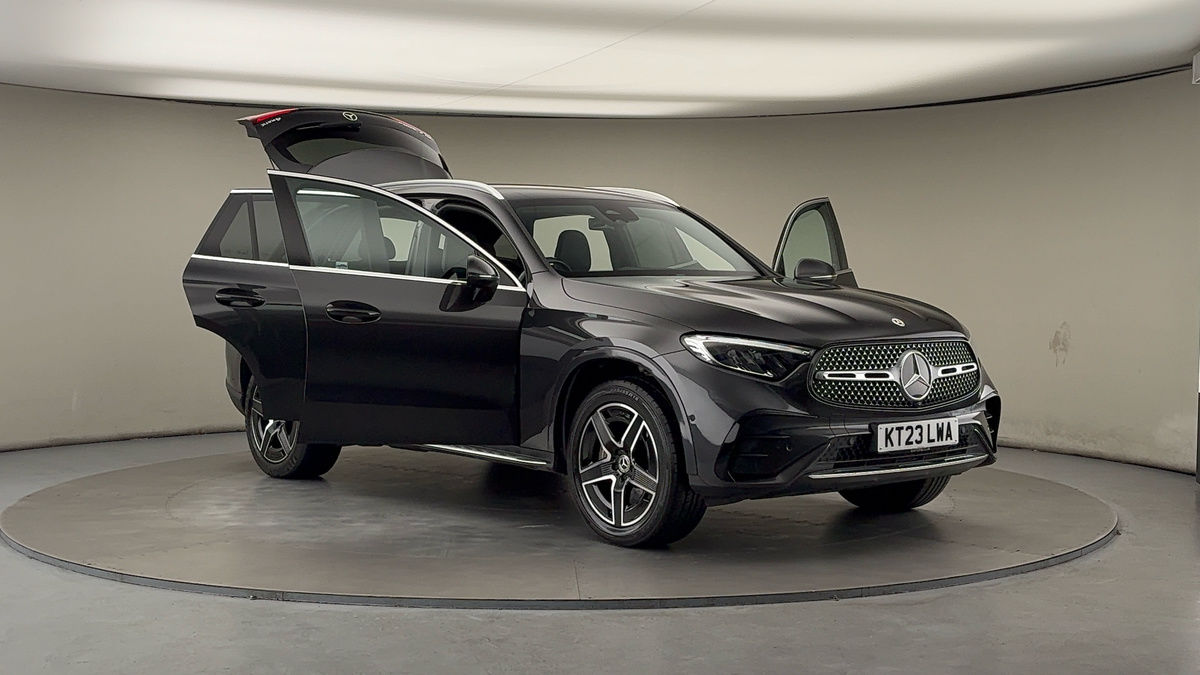 More views of Mercedes-Benz GLC