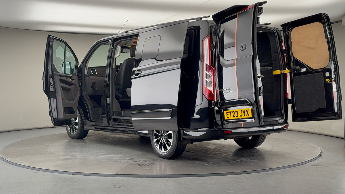 More views of Ford Transit Custom