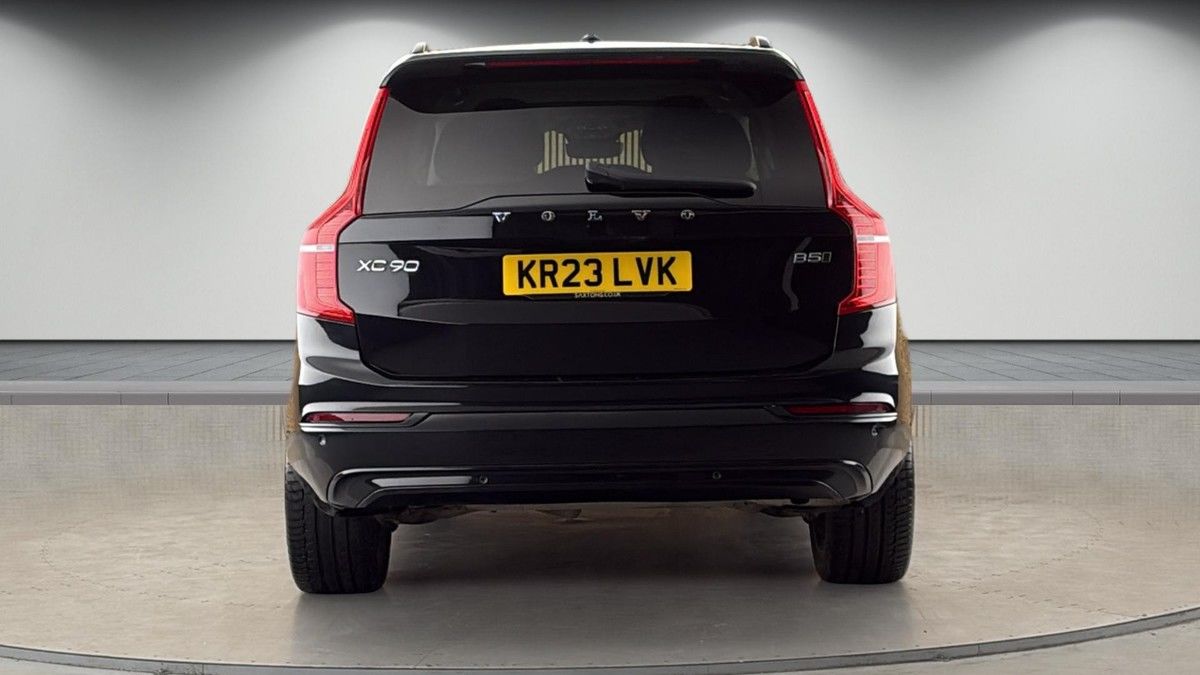 Volvo XC90 Image 4