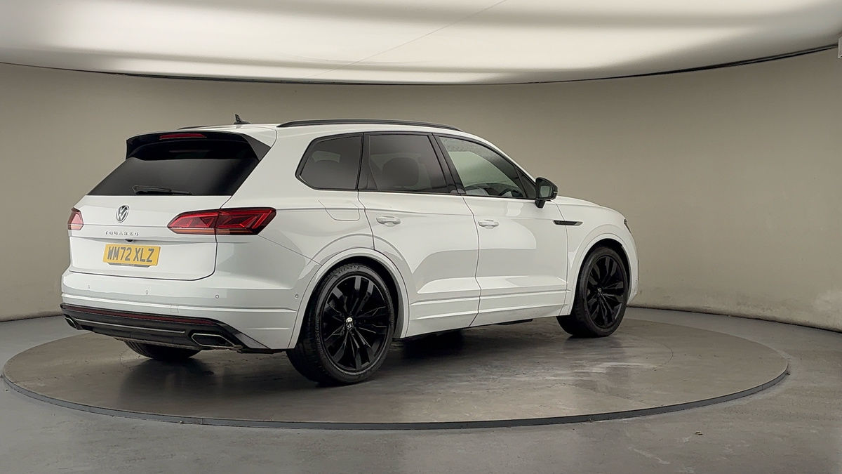 Volkswagen Touareg Image 21