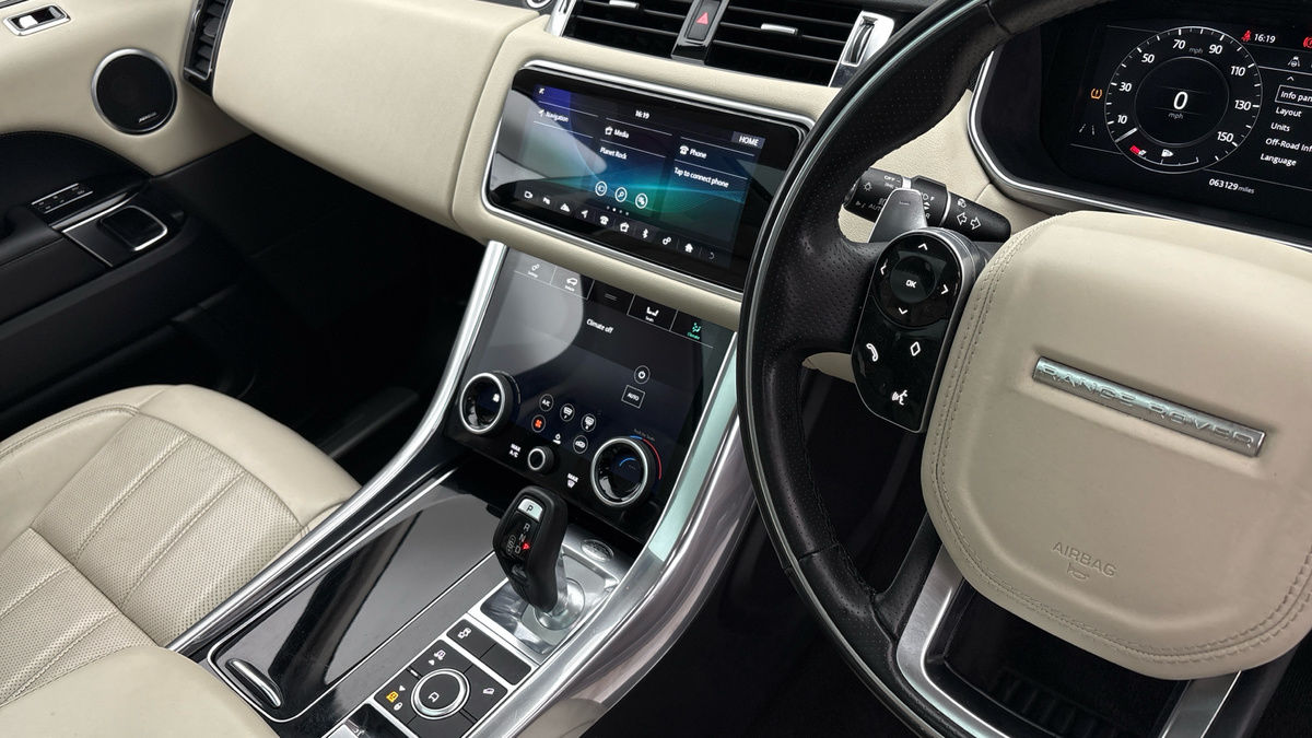 Land Rover Range Rover Sport Image 18