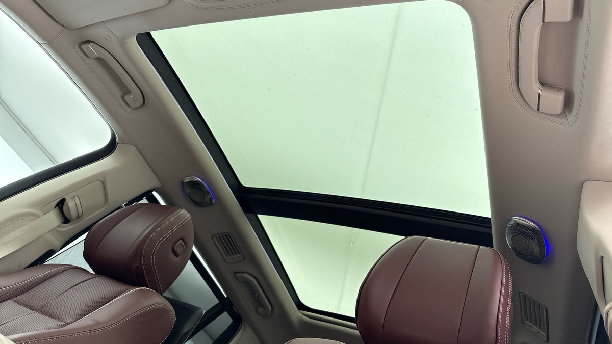 Mercedes-Benz Maybach GLS Image 6