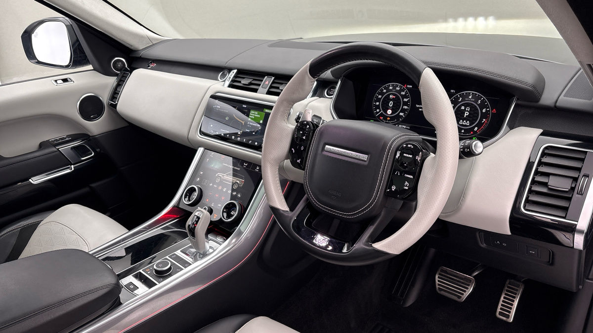 Land Rover Range Rover Sport Image 5