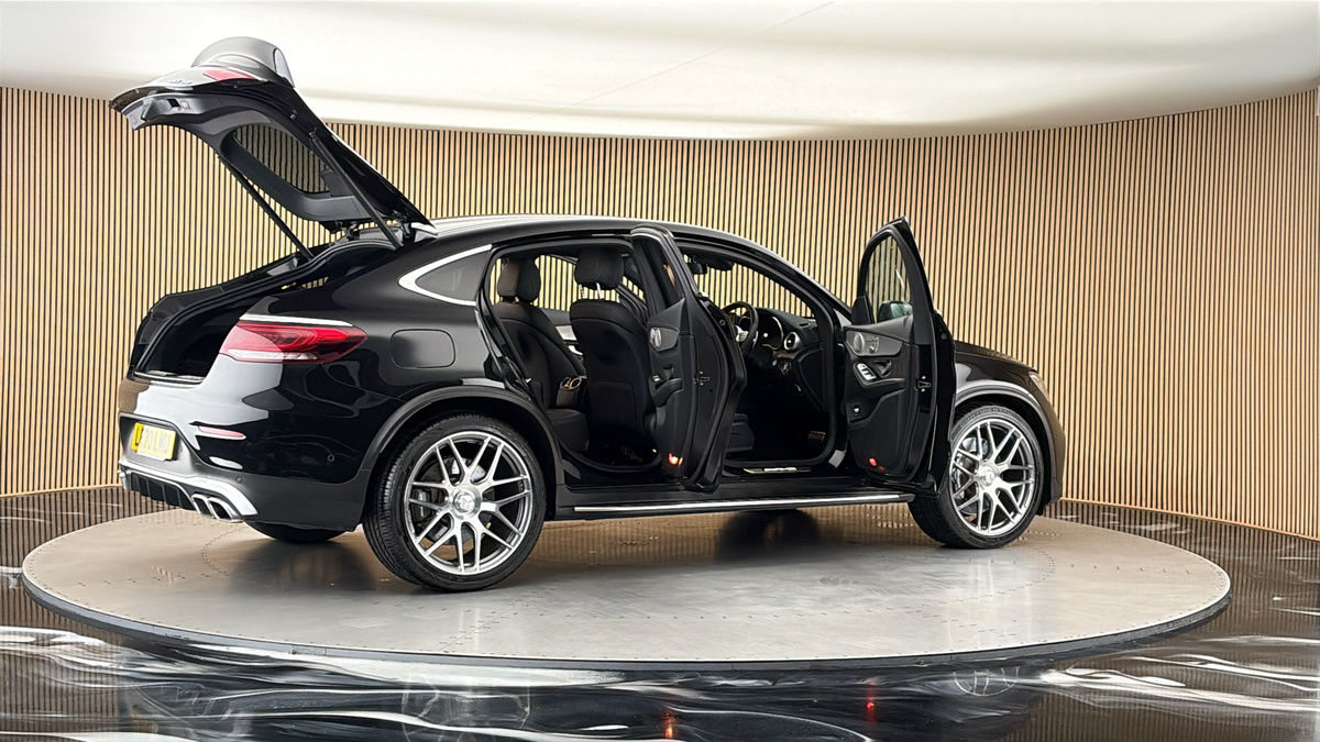 More views of Mercedes-Benz GLC