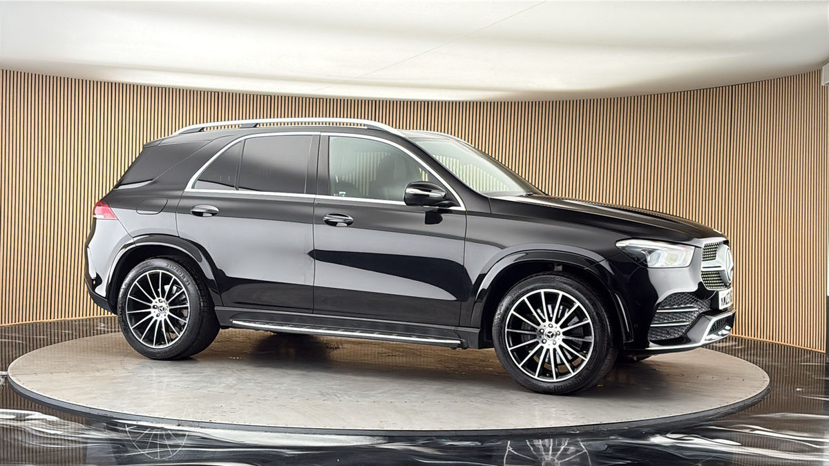 More views of Mercedes-Benz GLE