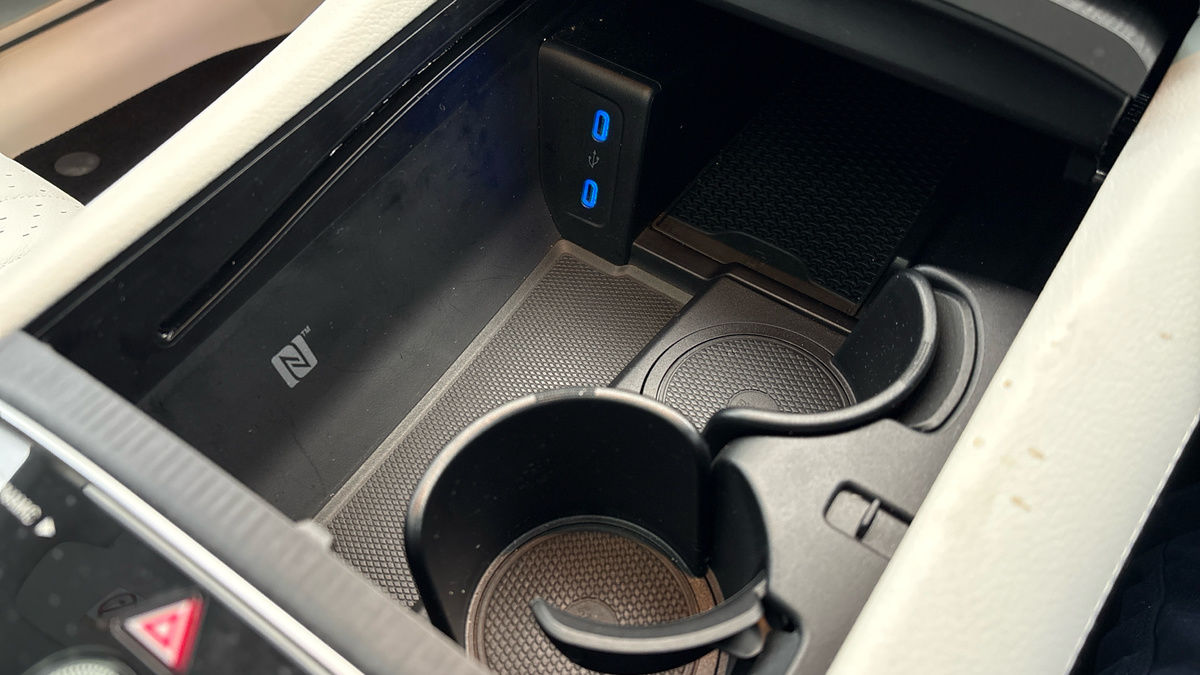 Mercedes-Benz EQS Image 26