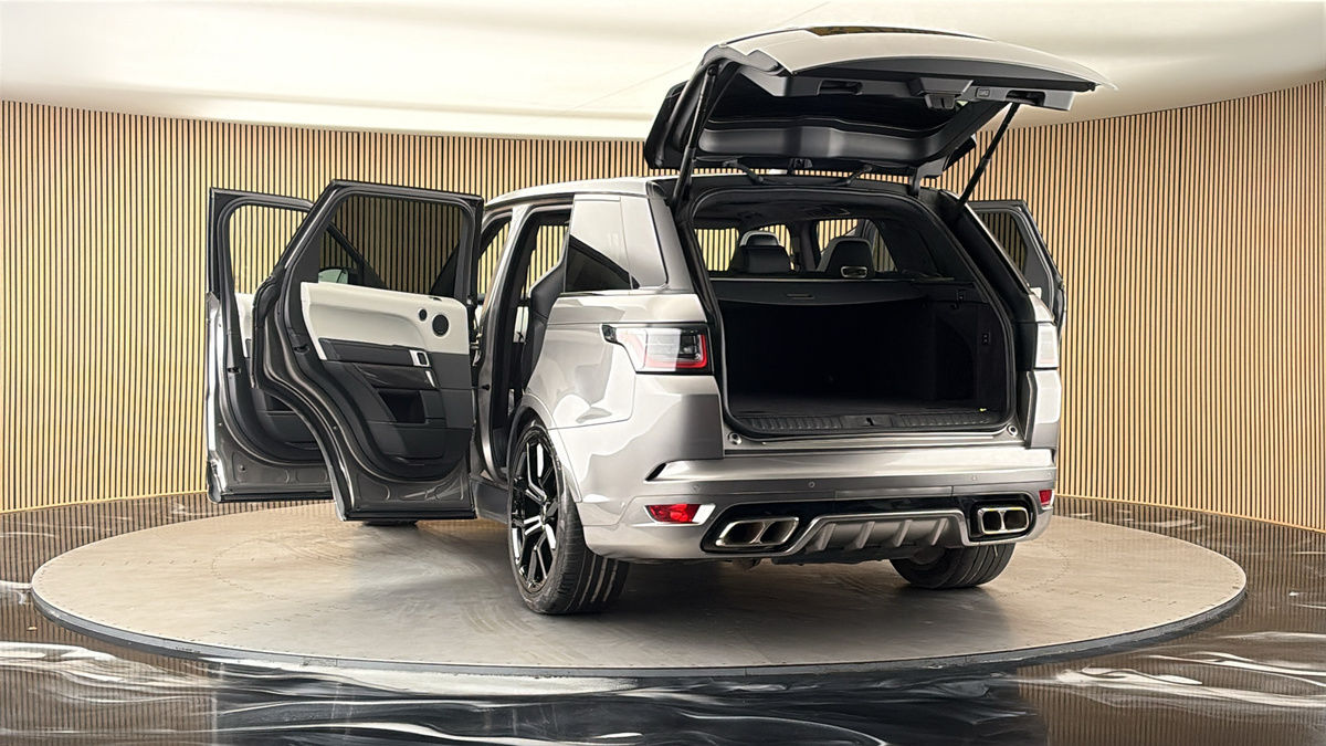 More views of Land Rover Range Rover Sport