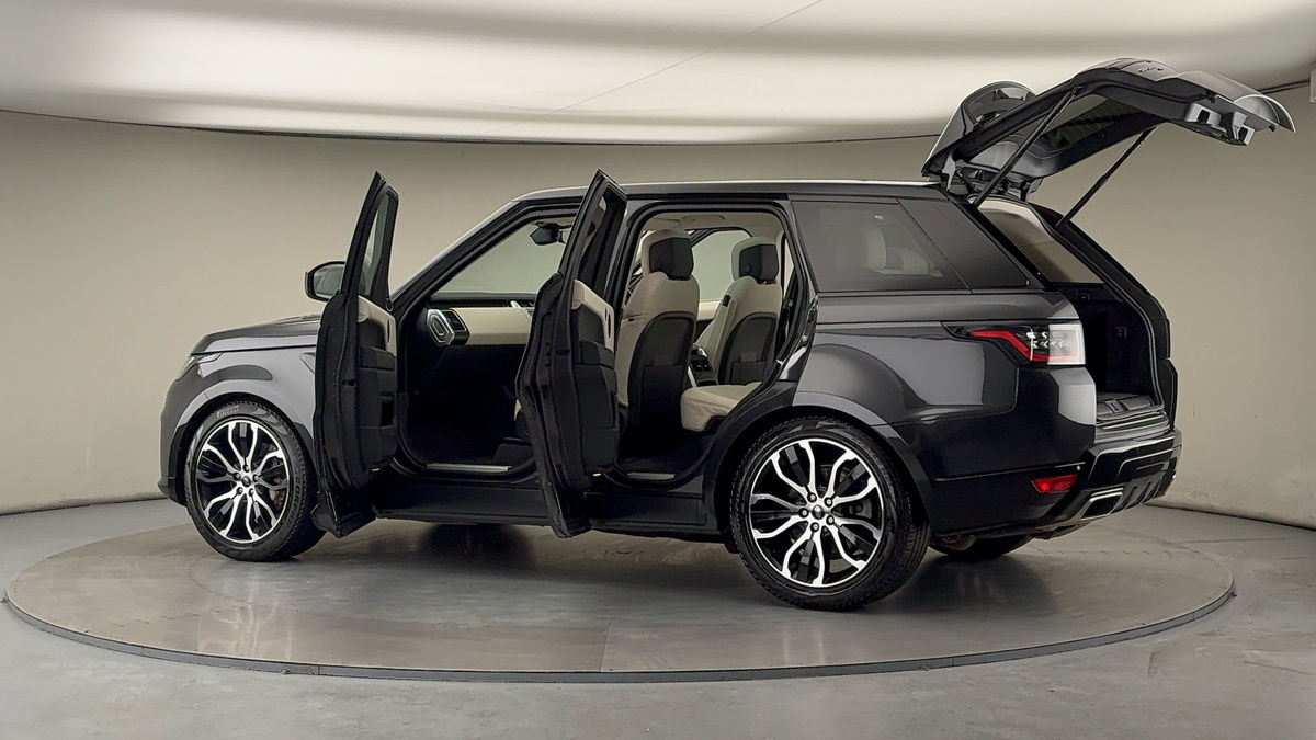 More views of Land Rover Range Rover Sport