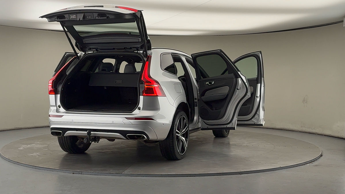 More views of Volvo XC60