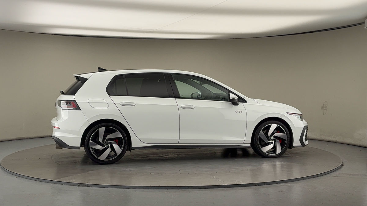 More views of Volkswagen Golf