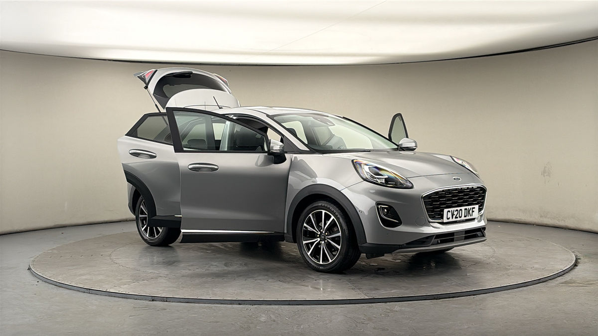 More views of Ford Puma