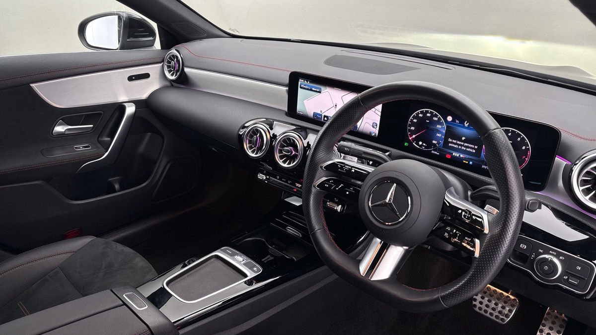 Mercedes-Benz CLA Image 5