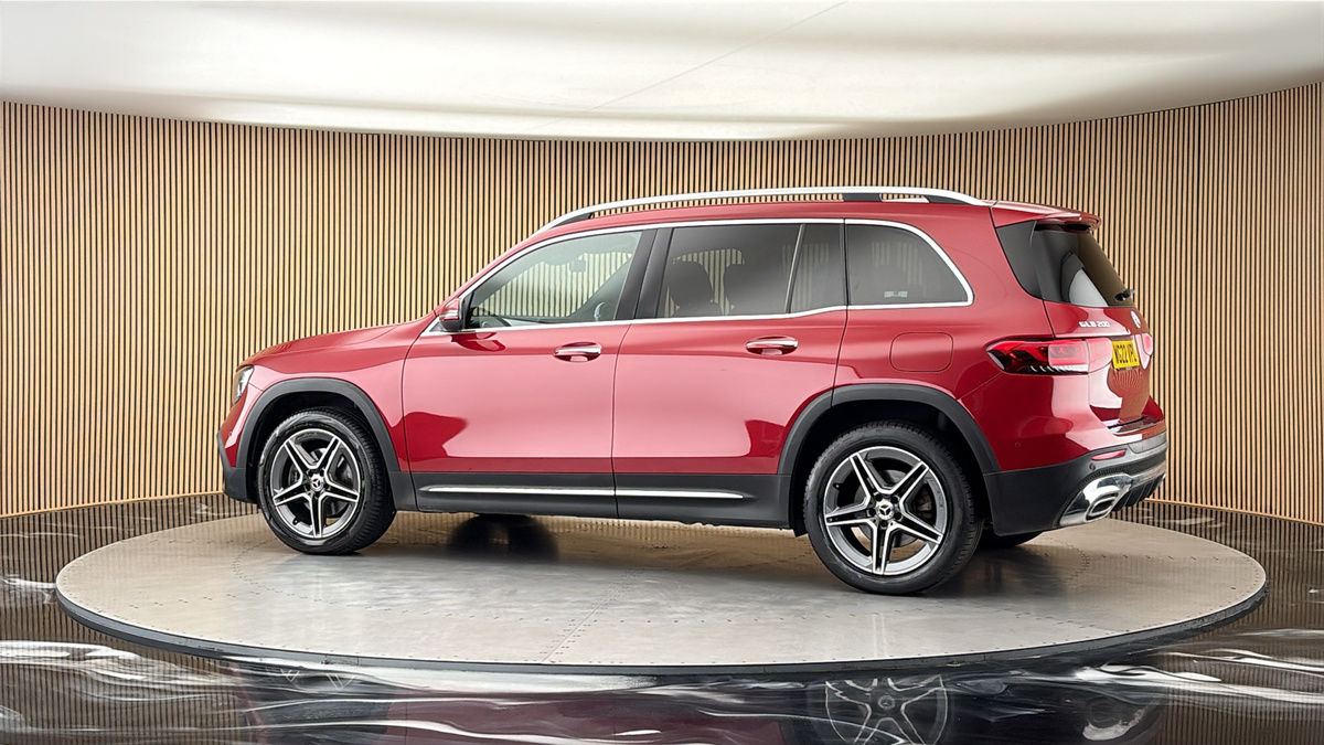 More views of Mercedes-Benz GLB