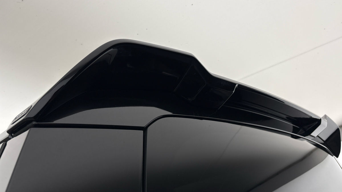 Land Rover Defender 90 Urban Image 6