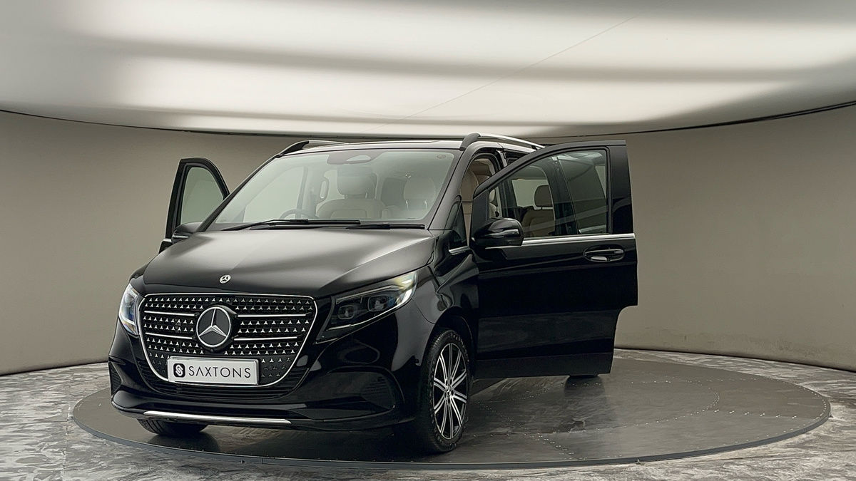 More views of Mercedes-Benz V Class