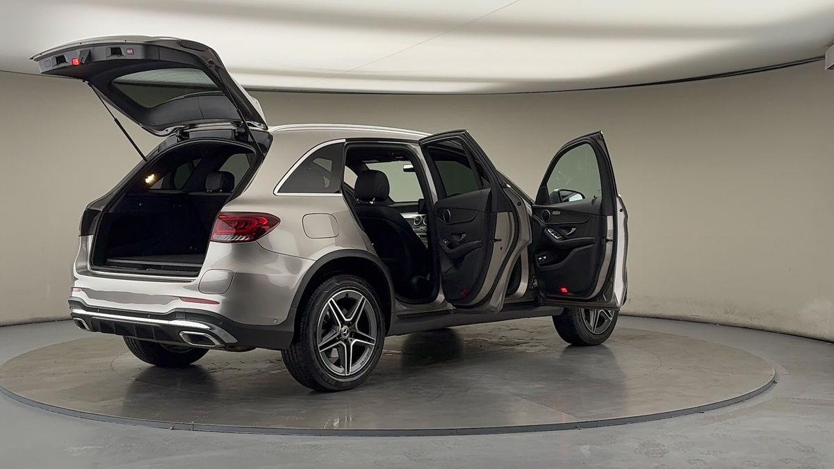 More views of Mercedes-Benz GLC