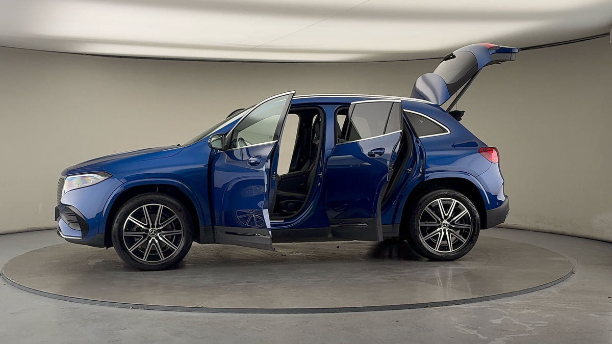 More views of Mercedes-Benz EQA