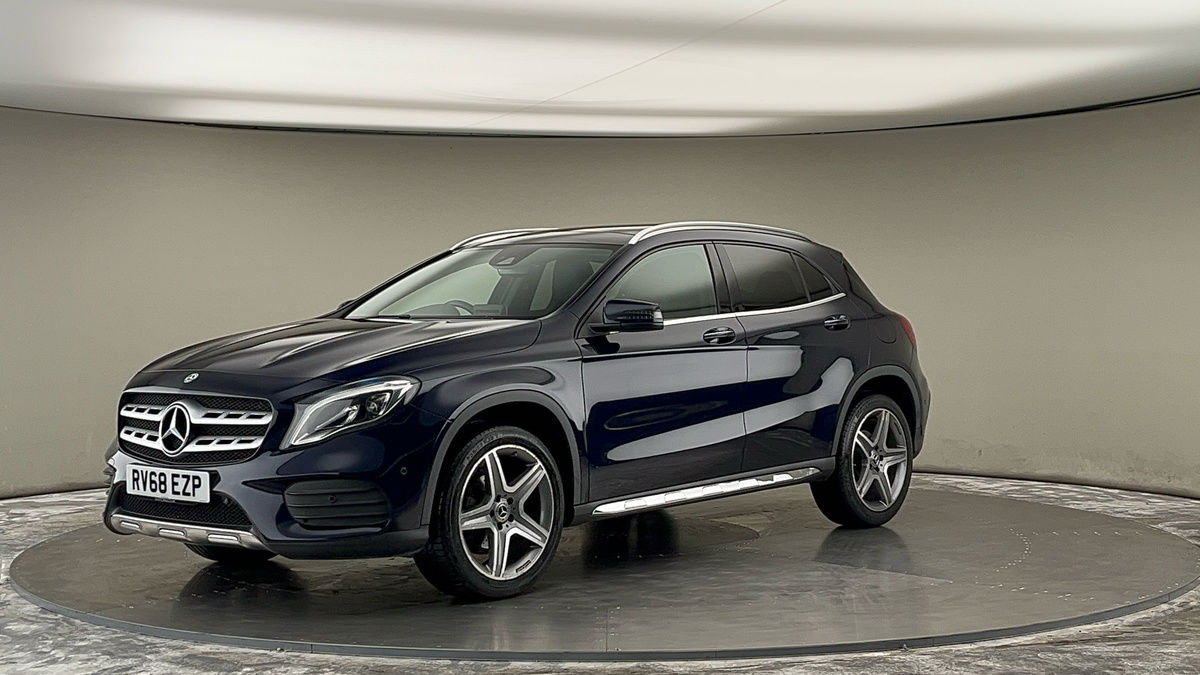 Mercedes-Benz GLA Image 20