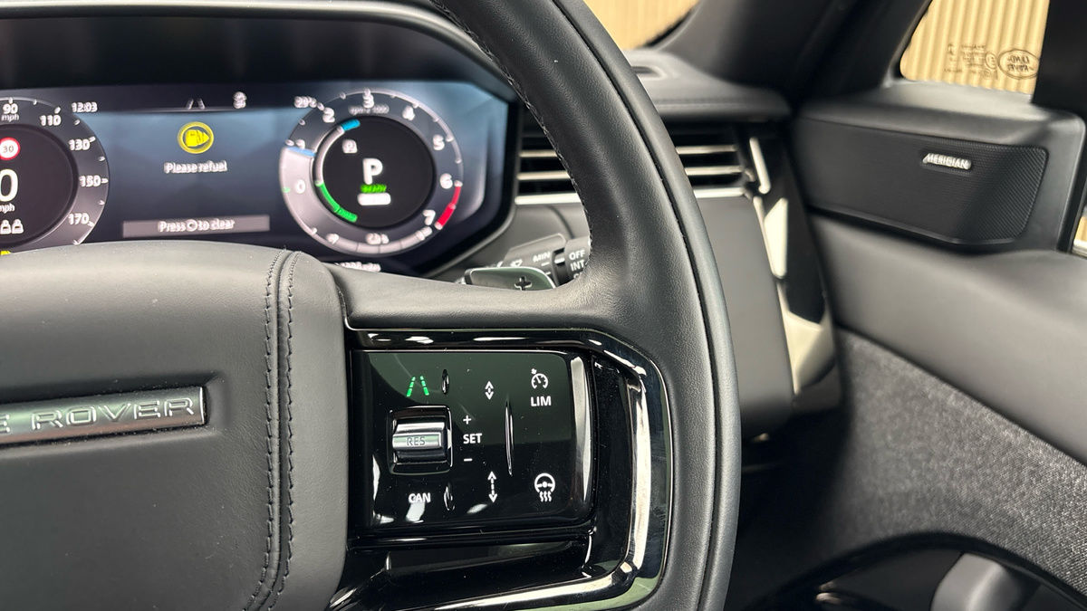 Land Rover Range Rover Sport Image 14