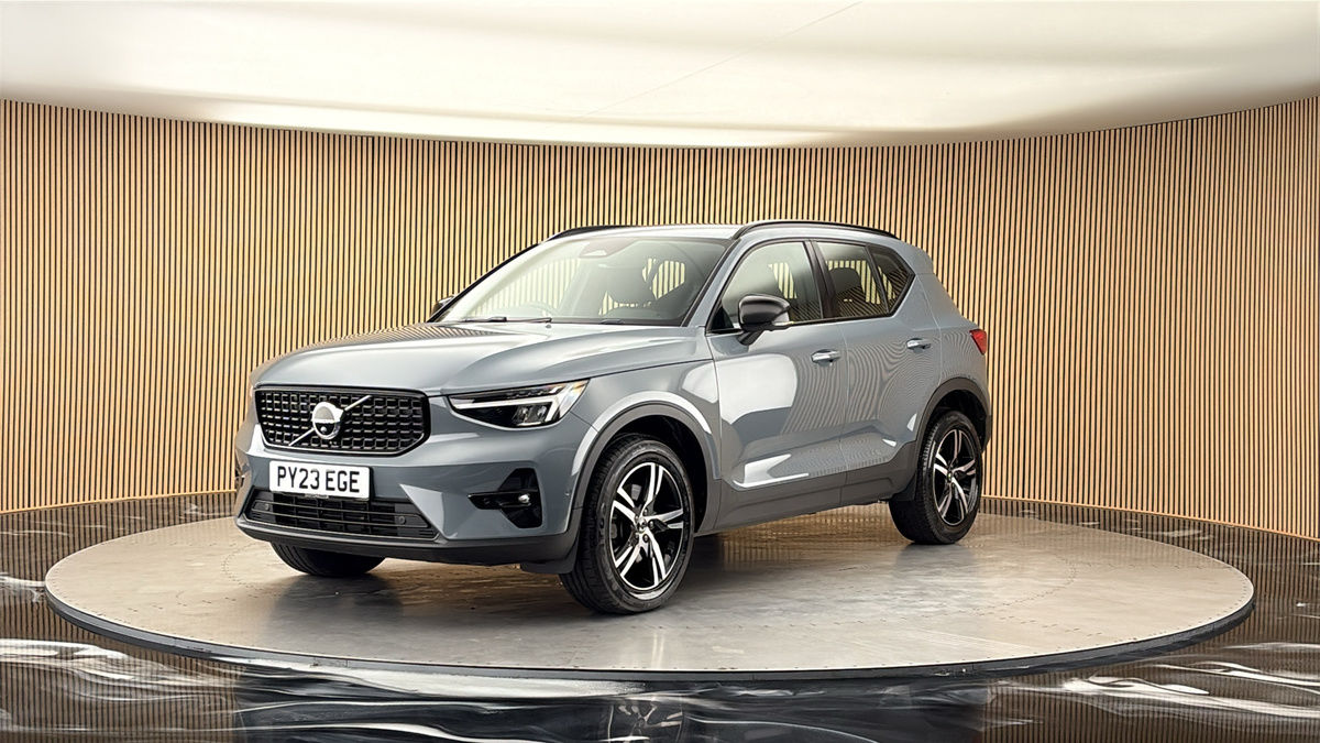 More views of Volvo XC40