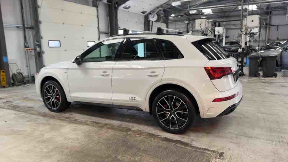 More views of Audi Q5