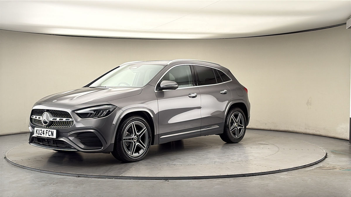 Mercedes-Benz GLA Image 20