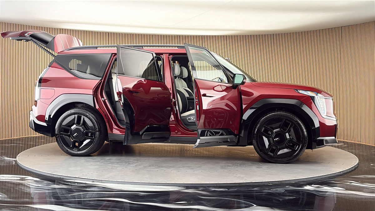 More views of Kia EV9