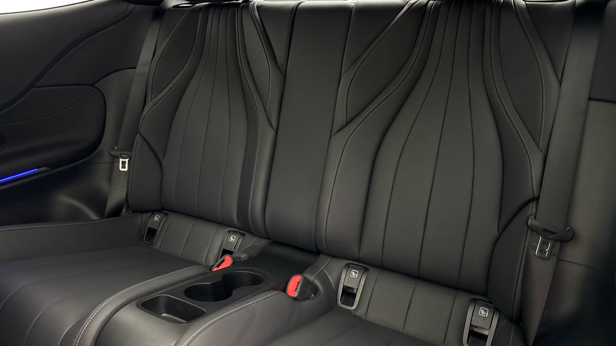 Mercedes-Benz CLE Image 8