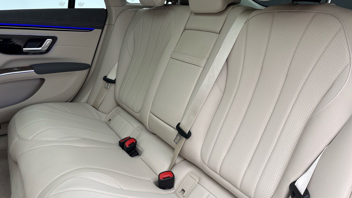 Mercedes-Benz EQS Image 8