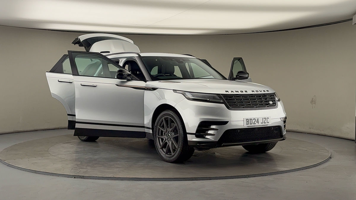 More views of Land Rover Range Rover Velar