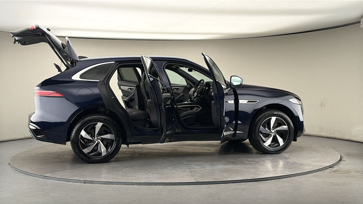 More views of Jaguar F-PACE