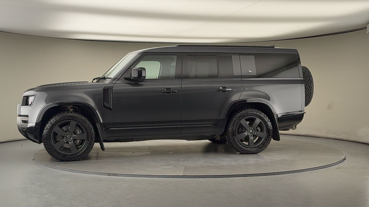 More views of Land Rover Defender 130