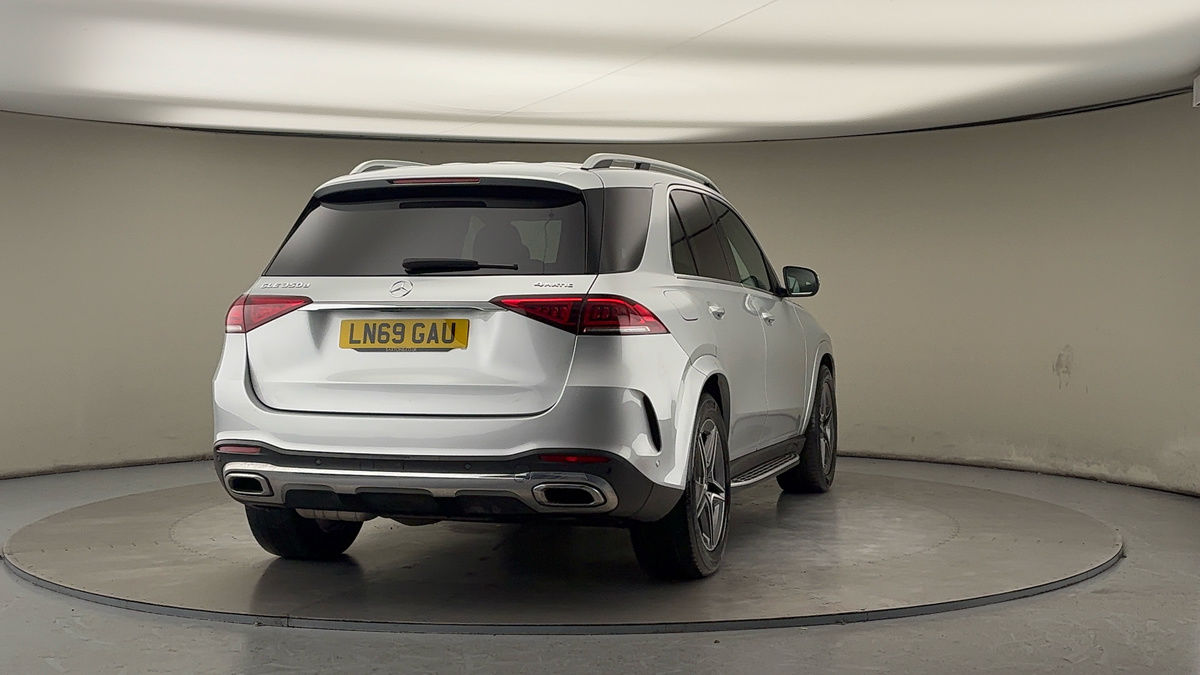 More views of Mercedes-Benz GLE